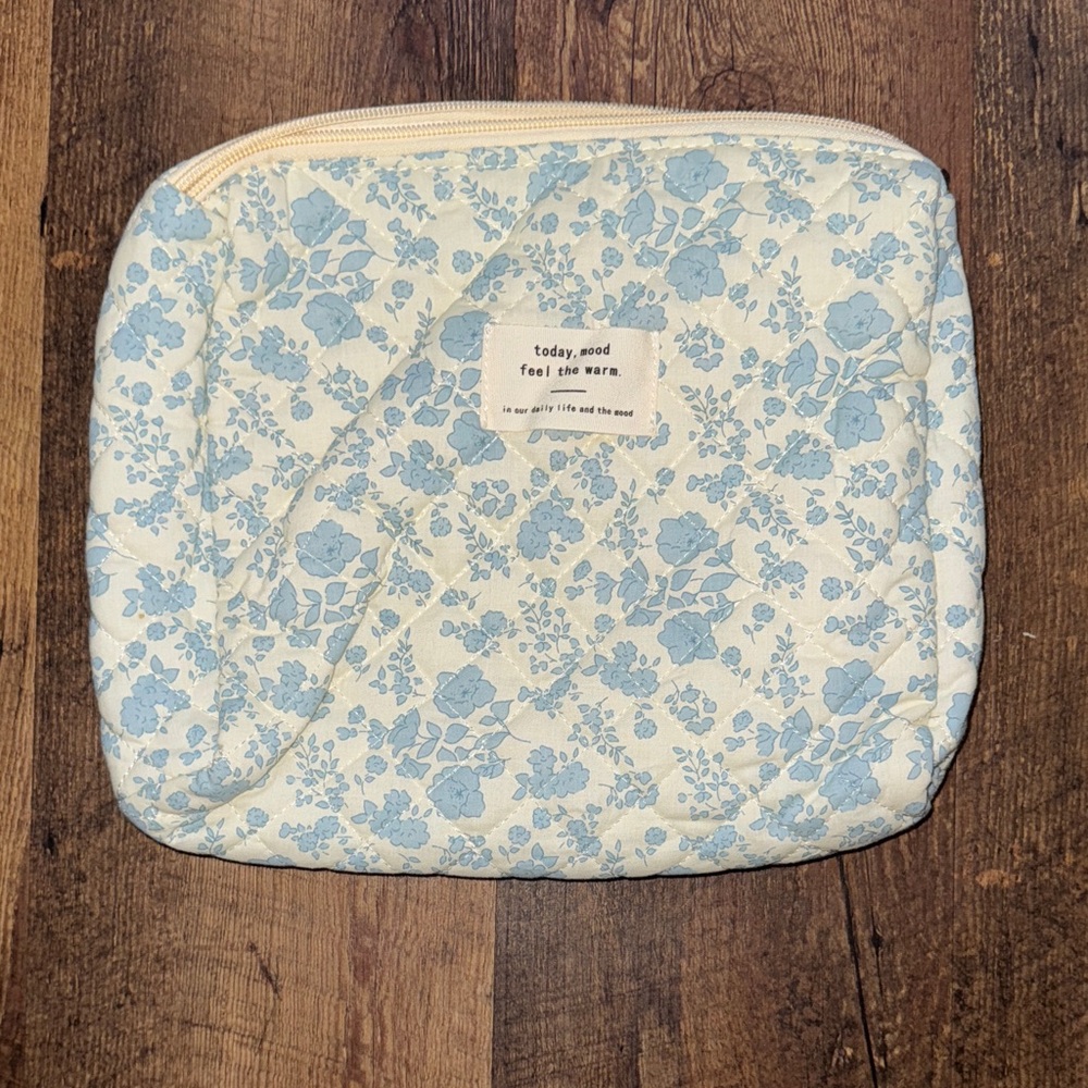 Floral Quilted Pouch